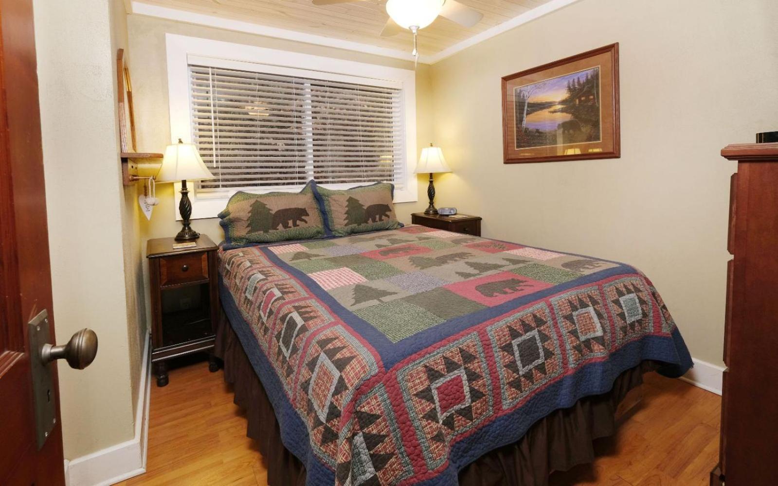 Karens Cozy Cottage 개틀린버그 외부 사진